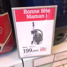 Bonne fête Maman ! Un aspirateur !